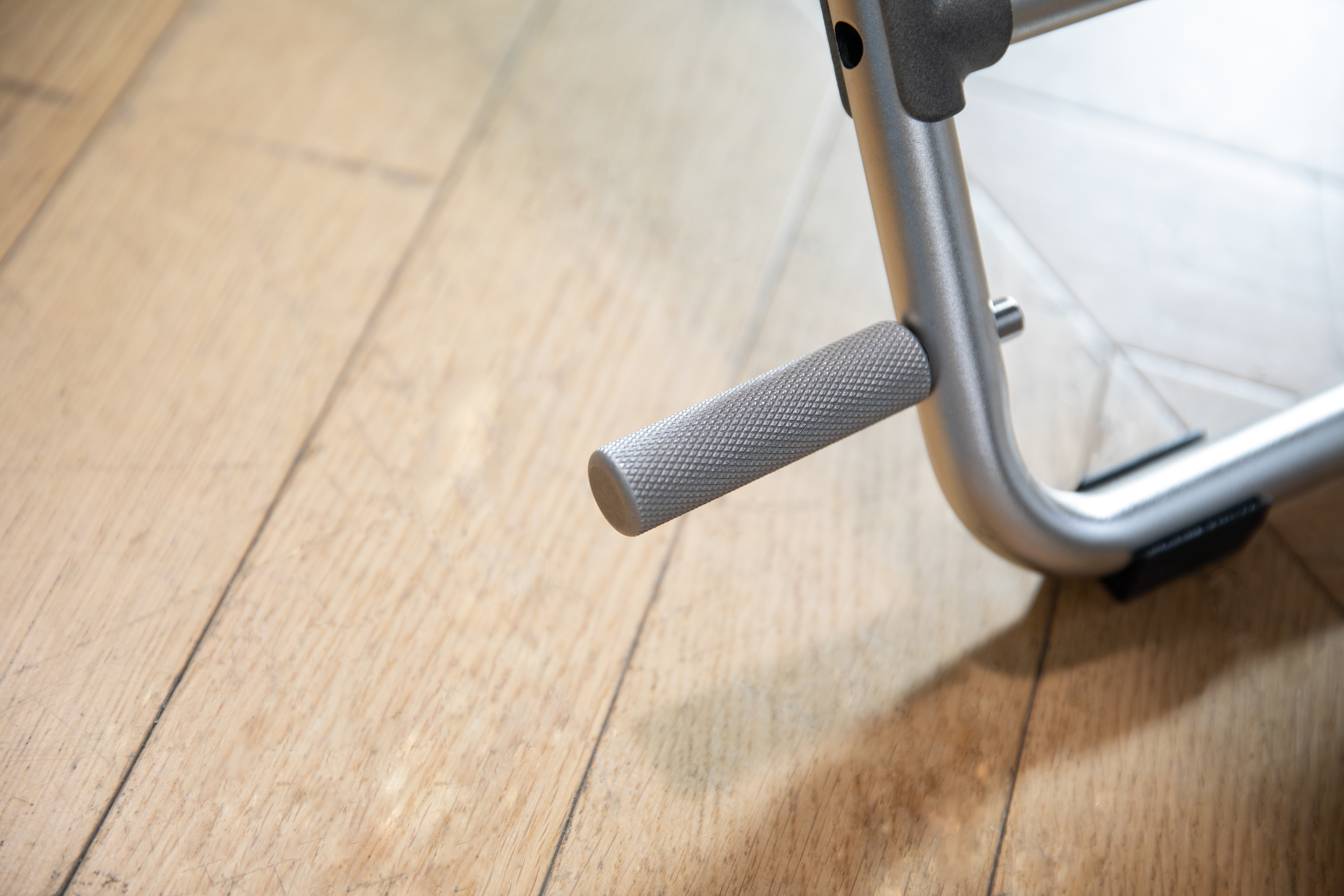 OHUP Gym chair oefenbank met verstelbare weerstand - zwart/wit OHUP Gym chair oefenbank met verstelbare weerstand - zwart/wit