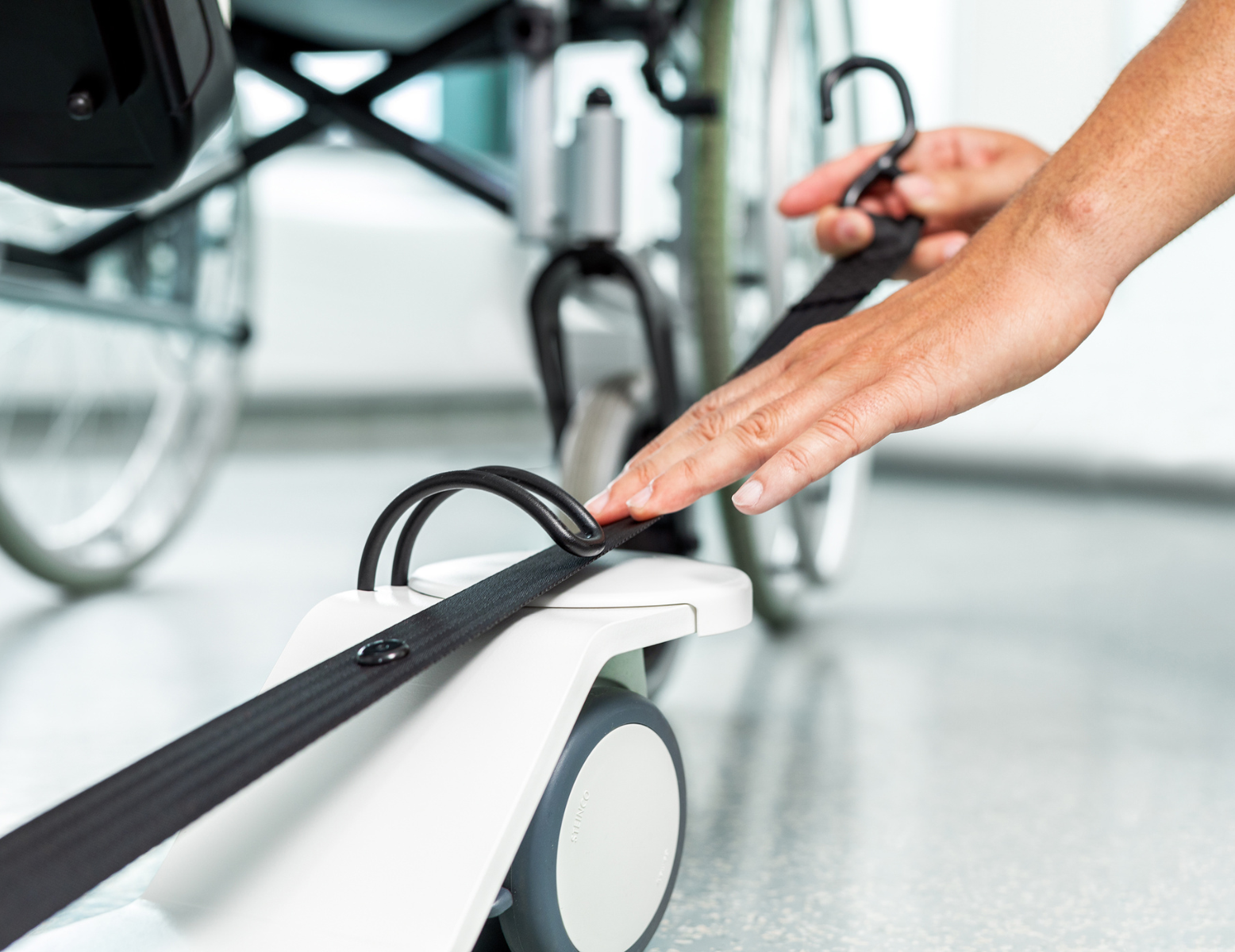 Thera-Trainer Toro 670 - gerobotiseerde fietstrainer