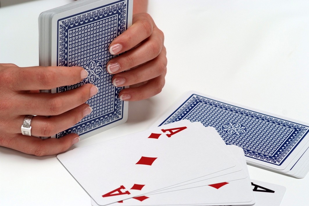 Grand jeu de cartes 13 x 9 cm