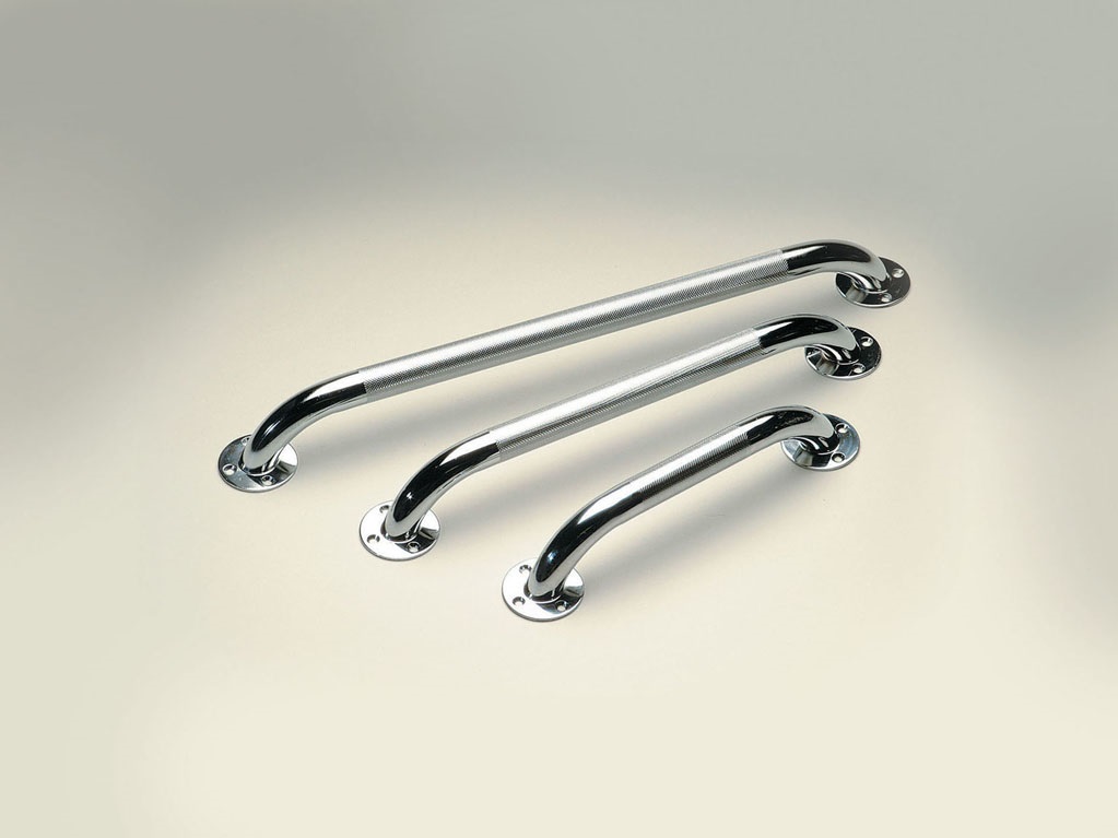 Barre murale chrome avec stries antidérapantes